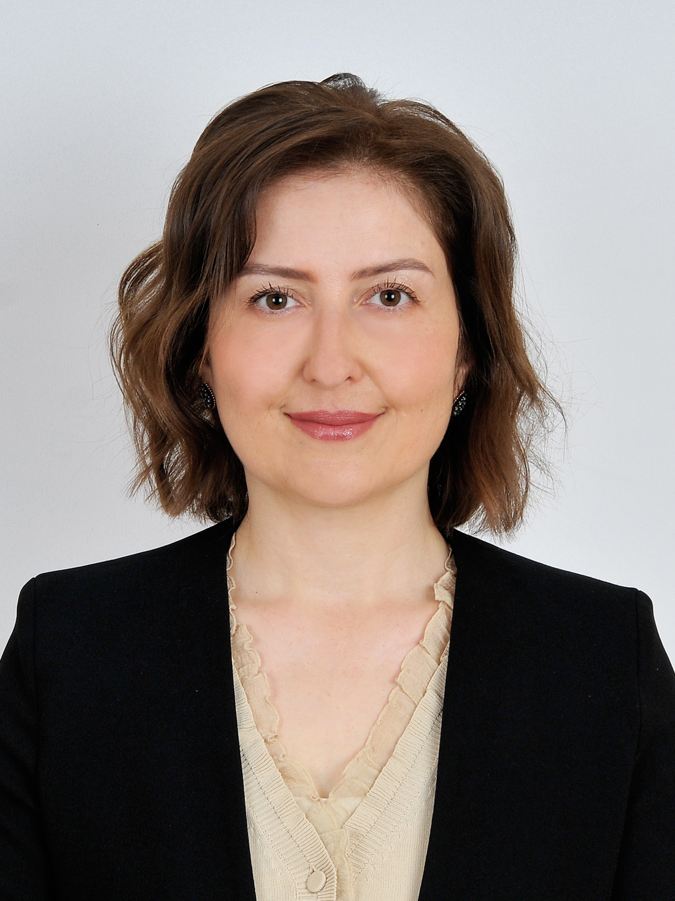 ÖZLEM ELVAN