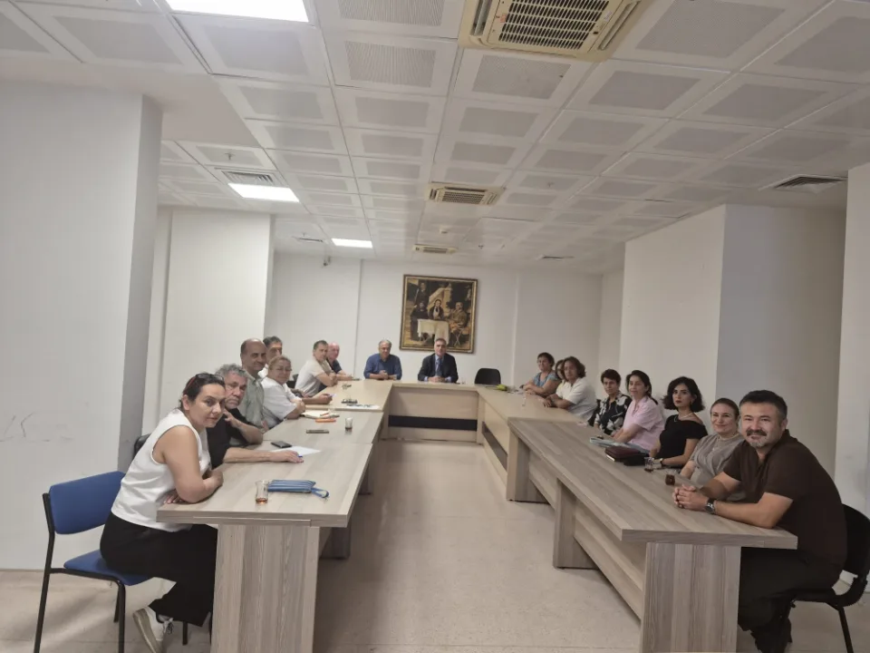 Sınav güvenliği toplantısına katılan katılımcılar