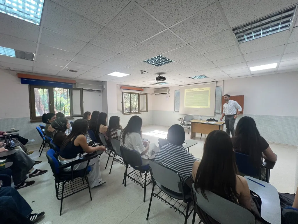 Preparation for Professional Life Training Held for Students of the Faculty of Health Sciences, 4/6