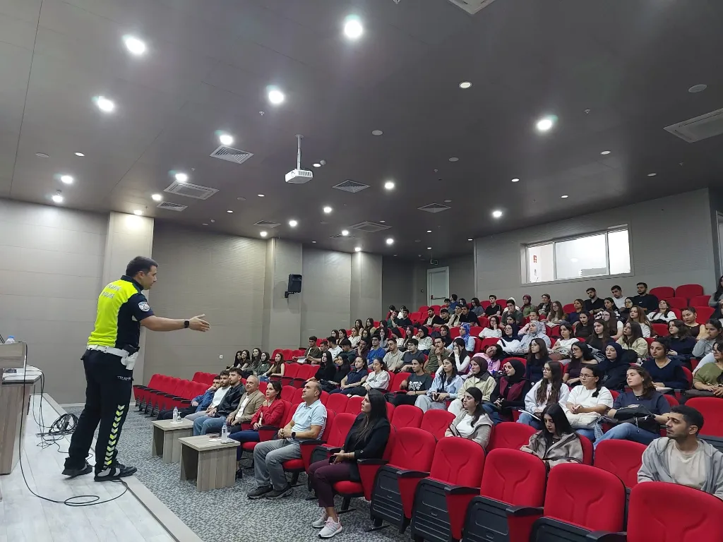 Güvenli Kampüs İçin Bilgilendirme ve Önleme Faaliyeti" Başlıklı Seminer, 1/6