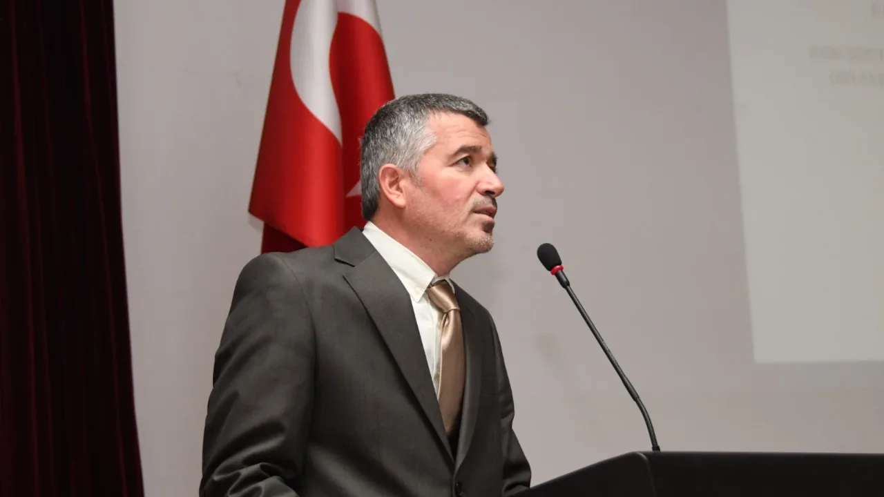 İnsan ve Toplum Bilimleri Fakültesinde Oryantasyon Programı Gerçekleştirildi