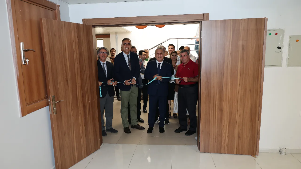 Üniversitemiz Tıp Fakültesi Öğrencileri İçin Yeni Çalışma Salonu ve Sosyal Alanlar Hizmete Girdi