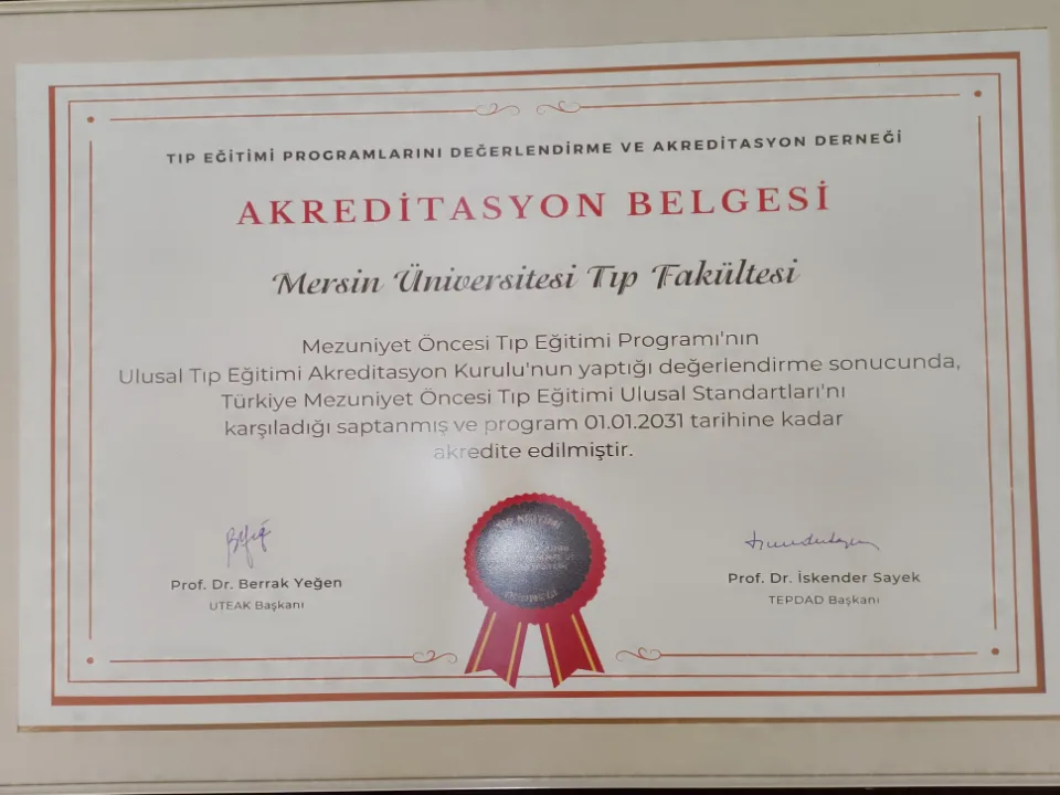 Mezuniyet öncesi tıp eğitimimiz akredite