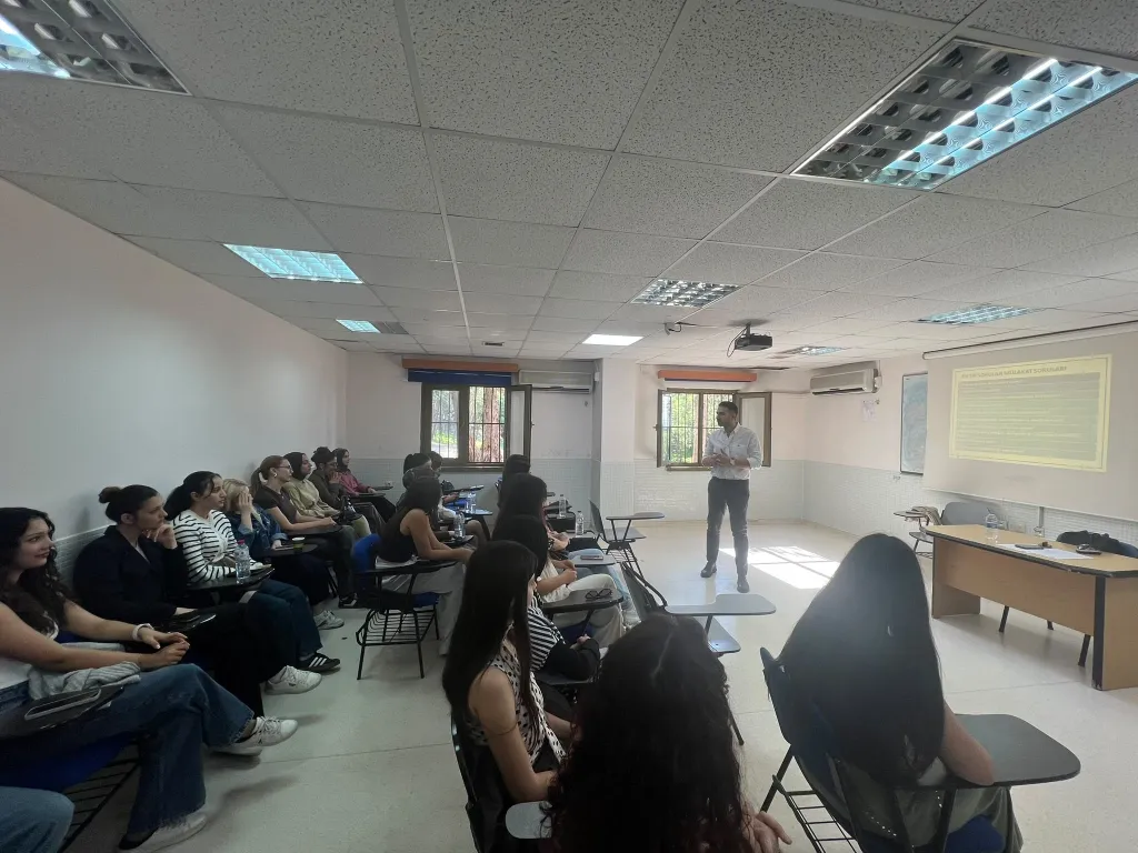 Preparation for Professional Life Training Held for Students of the Faculty of Health Sciences, 5/6