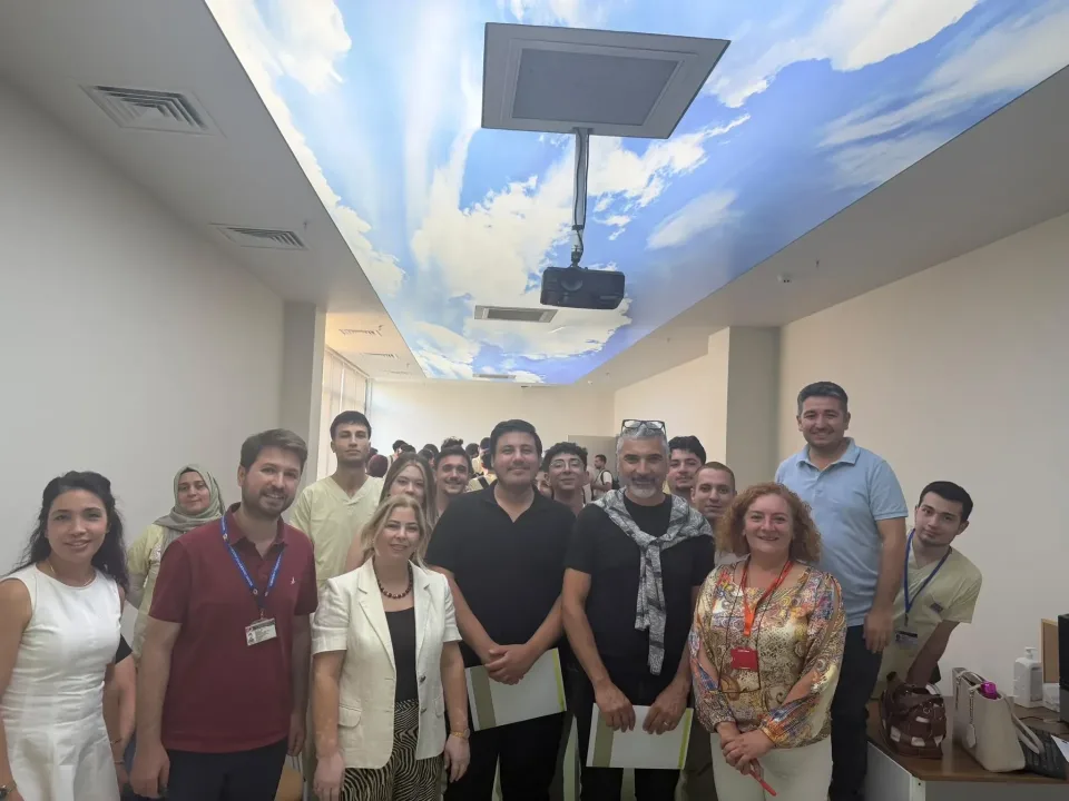 “ Tıbbi Görüntülemede Küresel Vizyon: Avrupa’da Çalışmak” başlıklı konferans gerçekleştirildi.