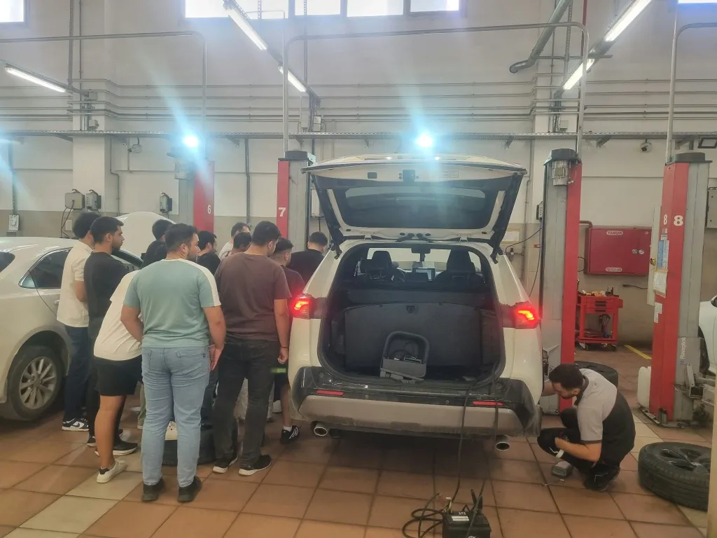 Photos related to the training, 1/5