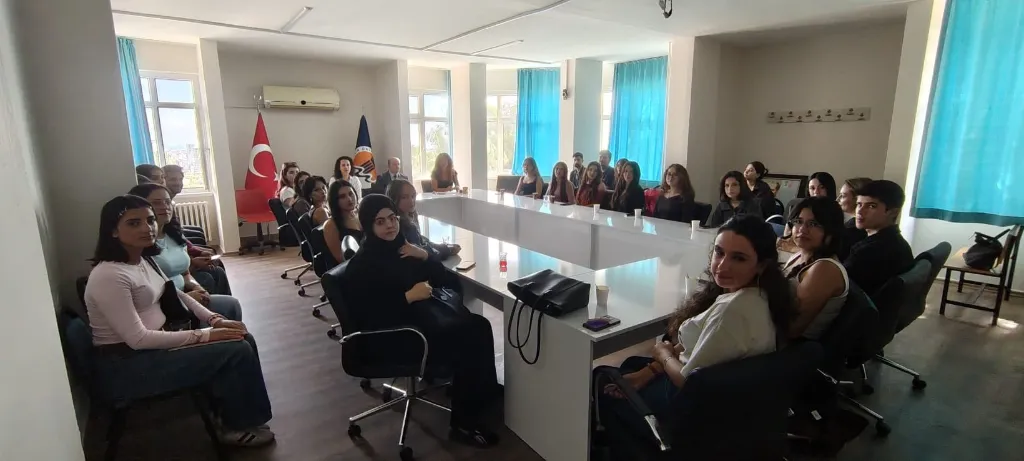 Student Representatives Meeting Held at the School of Foreign Languages, 2/2
