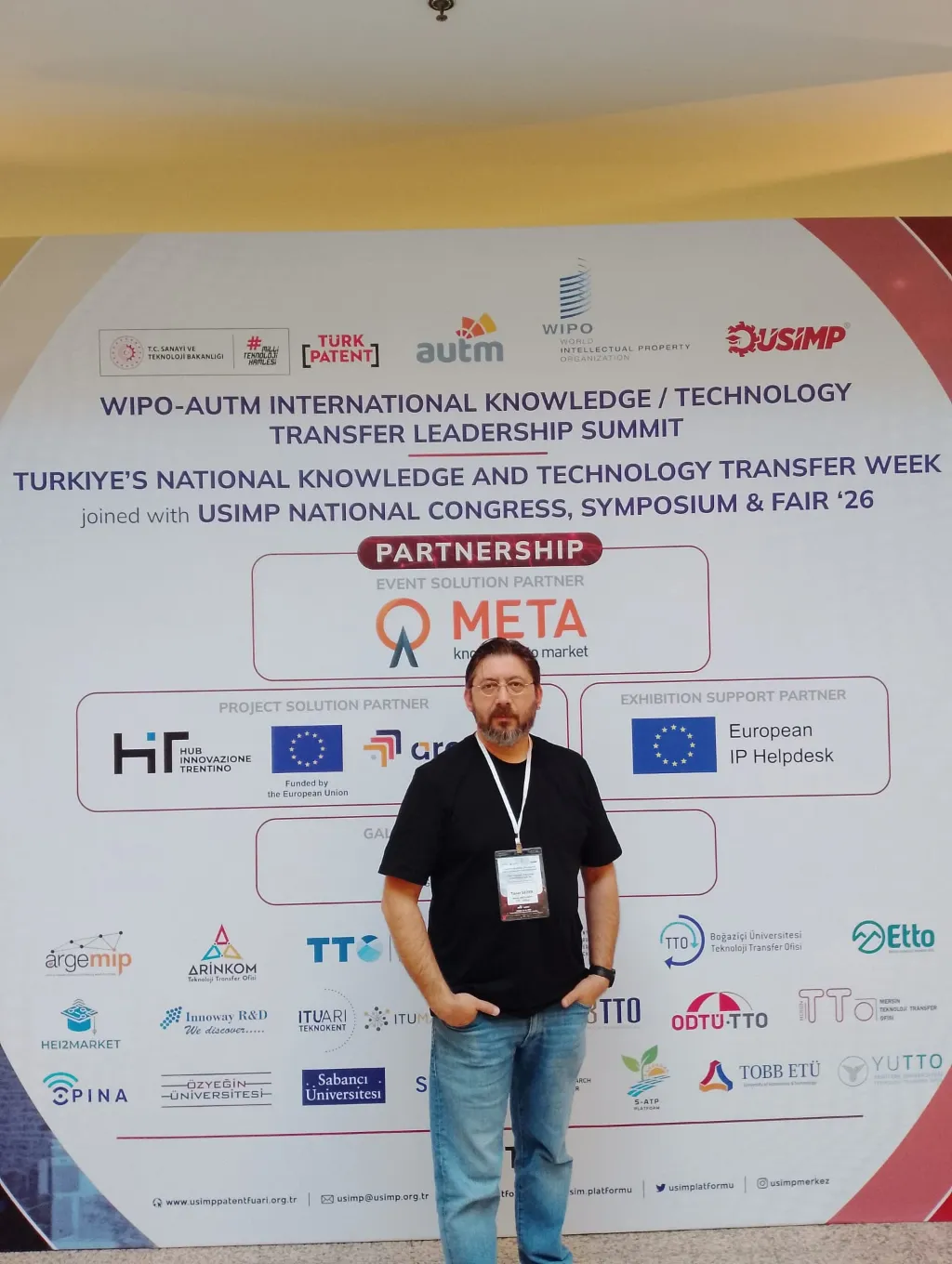 usimp fuarı, 1/4