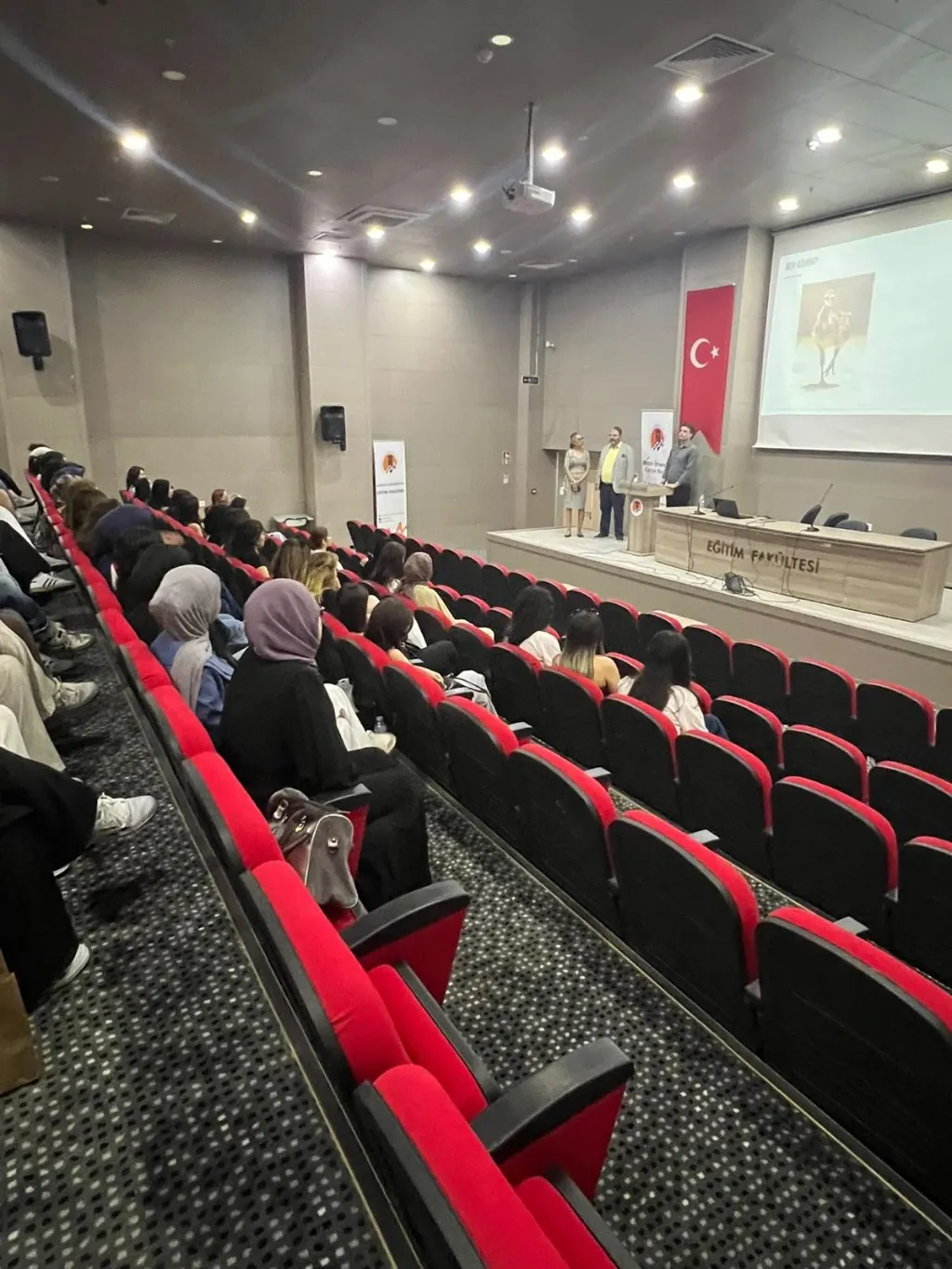 Sağlık Bilimleri Fakültesi Ebelik Bölümünden İş Hayatına Hazırlık Atölyesi