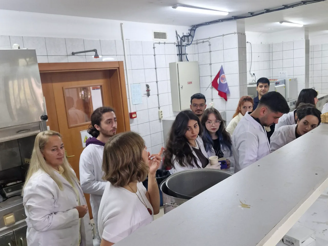 Bölümümüz Mezunu Sevda Erdoğan’ın Katılımıyla Mum Atölyesi Gerçekleştirildi