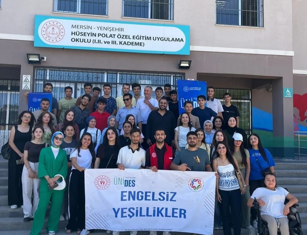 Engelsiz Yaşam Birimi ve &Ouml;zel Eğitim B&ouml;l&uuml;m&uuml; İşbirliği ile H&uuml;seyin Polat &Ouml;zel Eğitim Uygulama Okulu&rsquo;nda Fidan Dikimi Etkinliği D&uuml;zenlendi.
